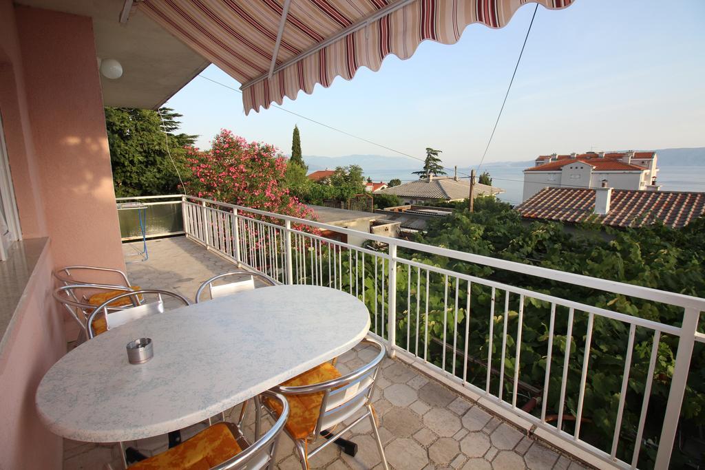 Apartmens Adriana โนวีวีโนดอลสกี ภายนอก รูปภาพ