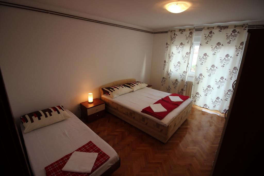Apartmens Adriana โนวีวีโนดอลสกี ภายนอก รูปภาพ